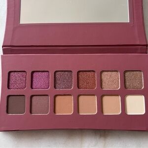 Illamasqua Unveiled Artistry Palette